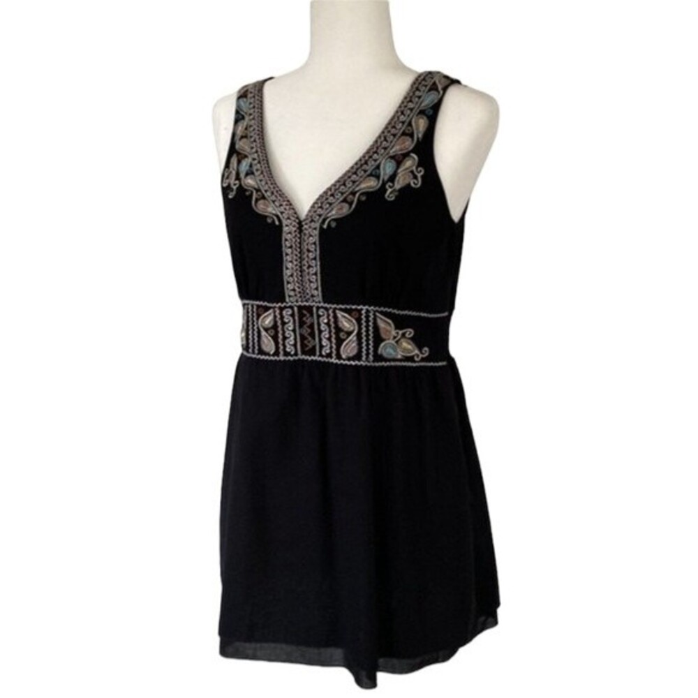 RXB Paisley Embroidered V-Neck Sleeveless Tunic Tank Top Lined Cotton Boho Cute